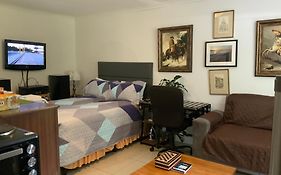 Coz Bachelor Pad In Randburg